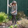Adjustable SS Garden Hoe 46.06In Handheld Stirrup Hula Hoe Scuffle Loop Hoe Gardening Rake Weeding Loosening Soil